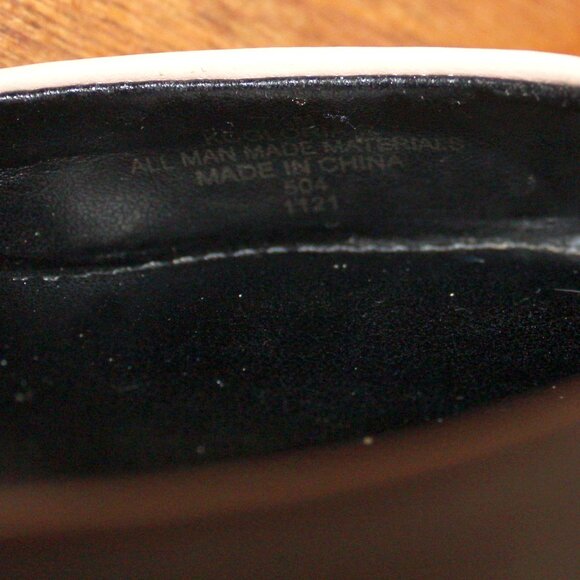 SOLD Chic Calvin Klein "Gloria"',  3"/ 7.6 cm Heels - Picture 10 of 10